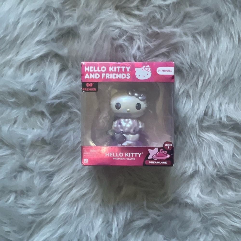 -hello kitty room accessories